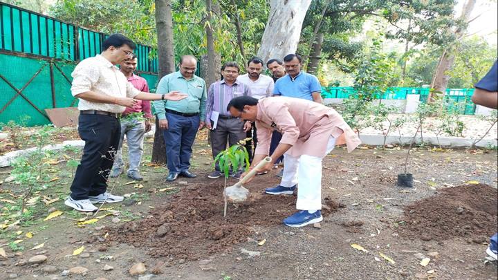 मुख्यमंत्री श्री चौहान का जीवन मानवता को समर्पित- राज्य मंत्री श्री यादव
